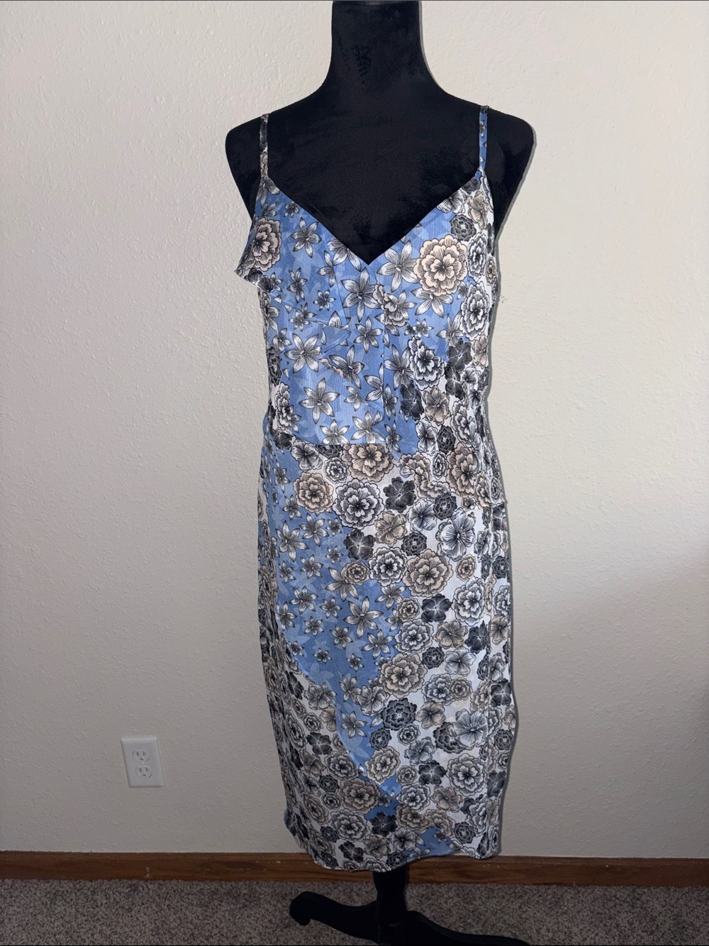 Guess dress